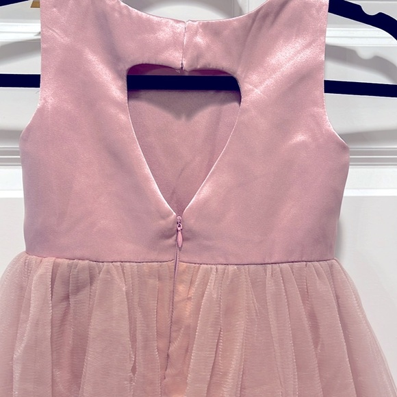 NWT Flower Girl Dress SIZE 4 5 Dusty Rose wedding party JJ’s House Heart cut out - Picture 12 of 13